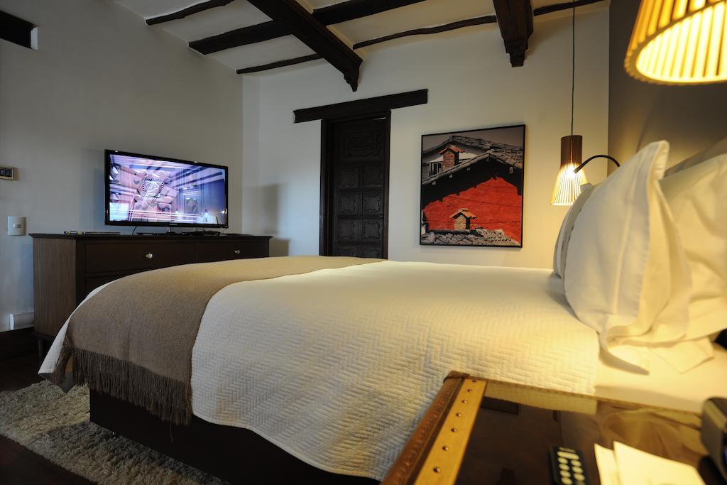 Four Seasons Hotel Casa Medina Богота Номер фото